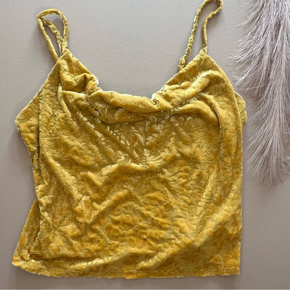 Urban Outfitters Floral Velvet Cowl Neck Cropped Tank Top - Picture 3 of 9